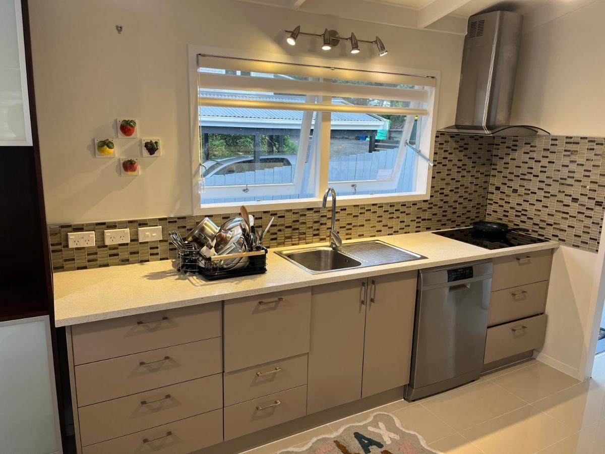 Hillcrest Homestay, Northshore, Окленд Екстер'єр фото
